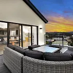 Апартаменты Bayview 4-bedroom