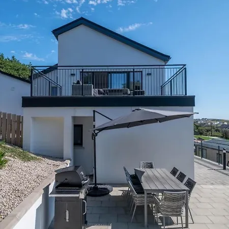 Bayview 4-bedroom *