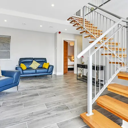 Bayview 4-bedroom * Downings