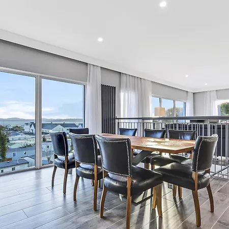 Апартаменты Bayview 4-bedroom *