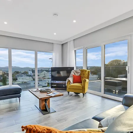 Апартаменты Bayview 4-bedroom *