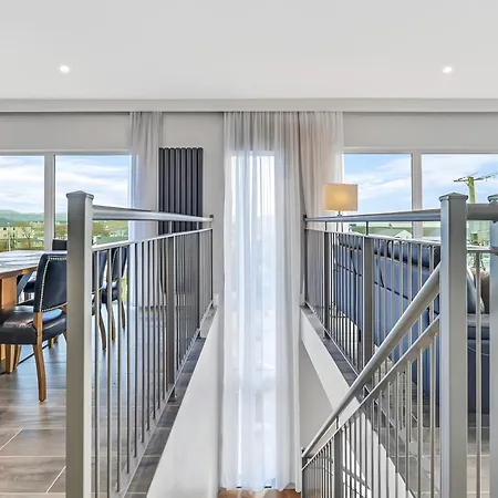 בית נופש Bayview 4-bedroom דאונינגס