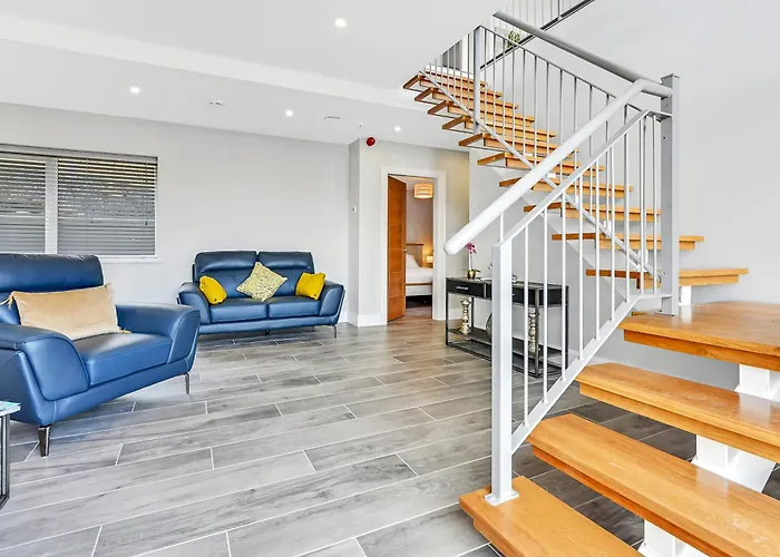 Bayview 4-bedroom * Downings